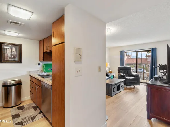 3033 E DEVONSHIRE Avenue #2009, Phoenix, AZ 85016