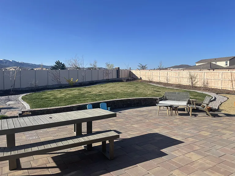 10510 Rollins Dr — Photo 4