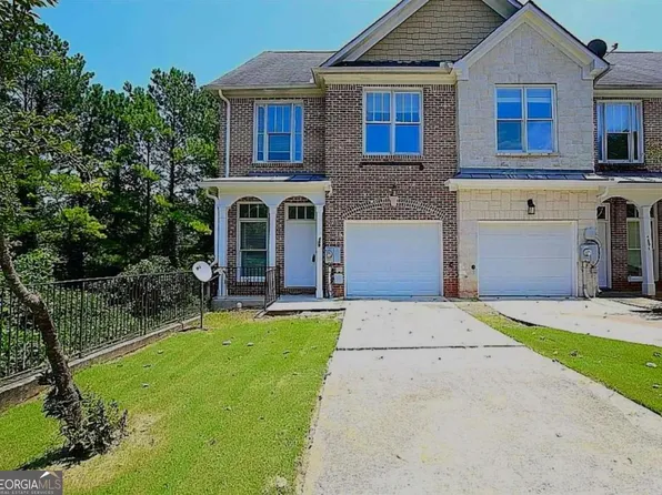 4892 Pinnacle Dr, Stone Mountain, GA 30088