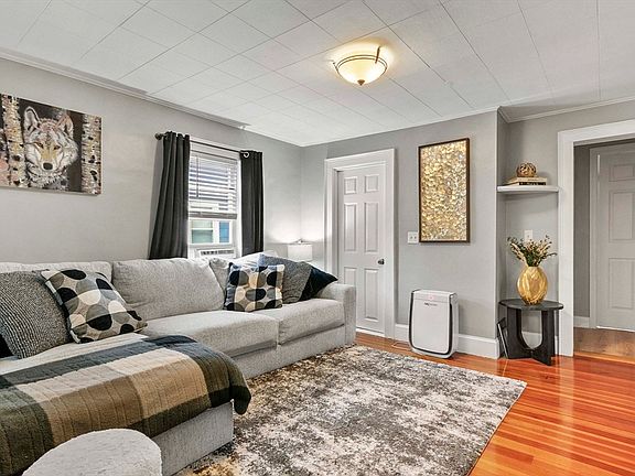 4th image of 72 Aborn St #1