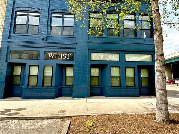 400 W Magnolia Ave #105, Knoxville, TN 37917