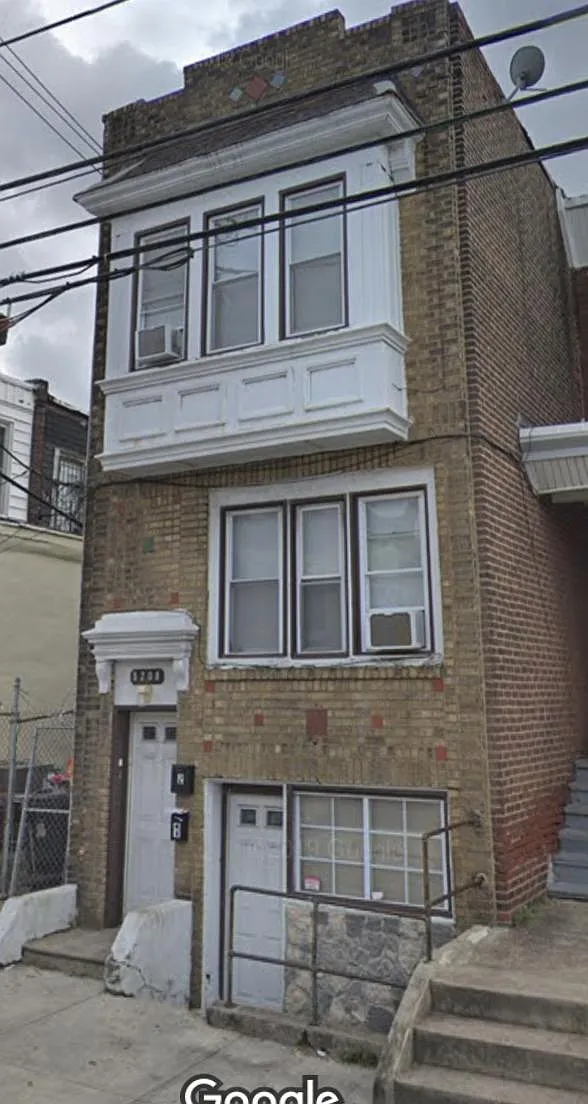 2 bed, 1200 sqft, $1,390 — Photo 3