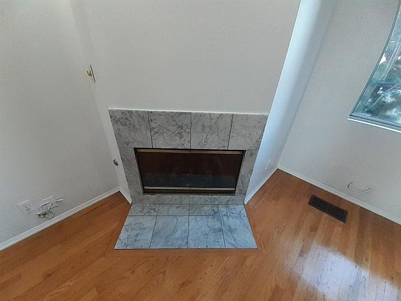 2nd image of 110 N Marshall Ct #201