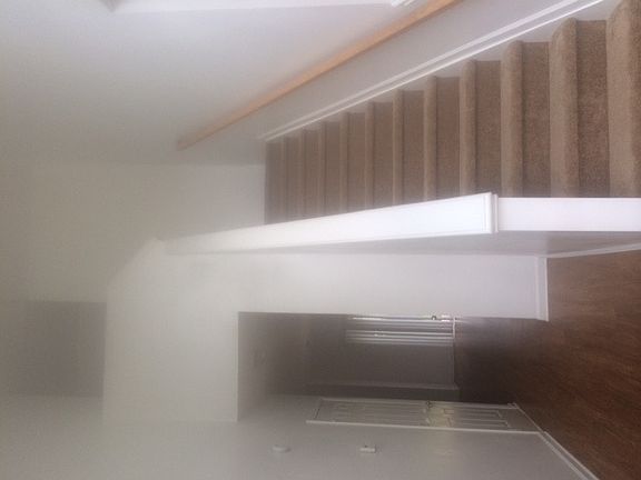 5th image of 397 Silverthorn Dr NW