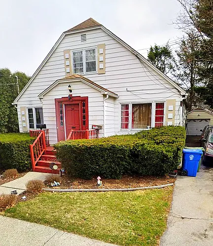 22 Sunnyside Ave Photo 1