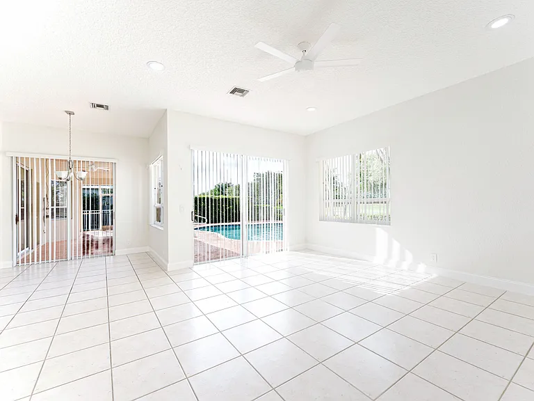 12630 Torbay Dr — Photo 26