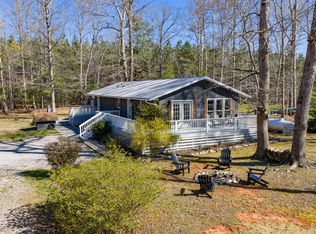 185 N Holiday Dr, Macon, NC 27551