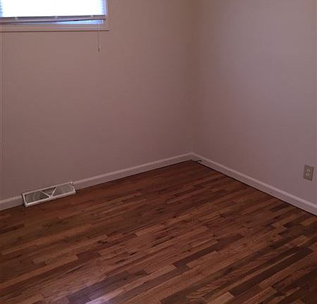 Bedroom #1