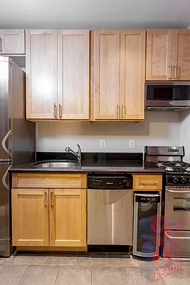 Rented by Centennial Properties NY | media 25