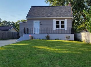 2693 Chelsea Dr, Akron, OH