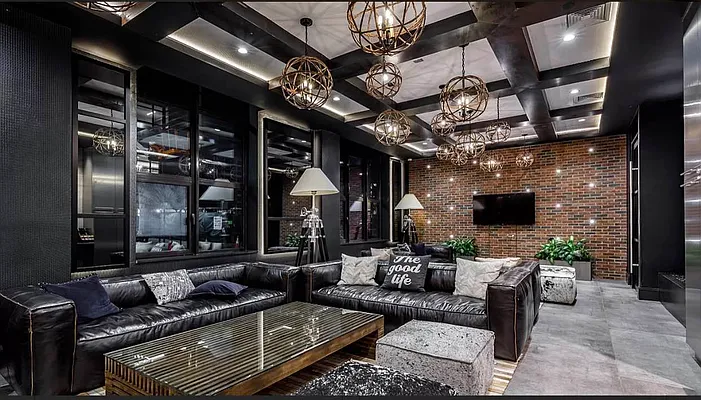 Rented by The KCI Group | media 139