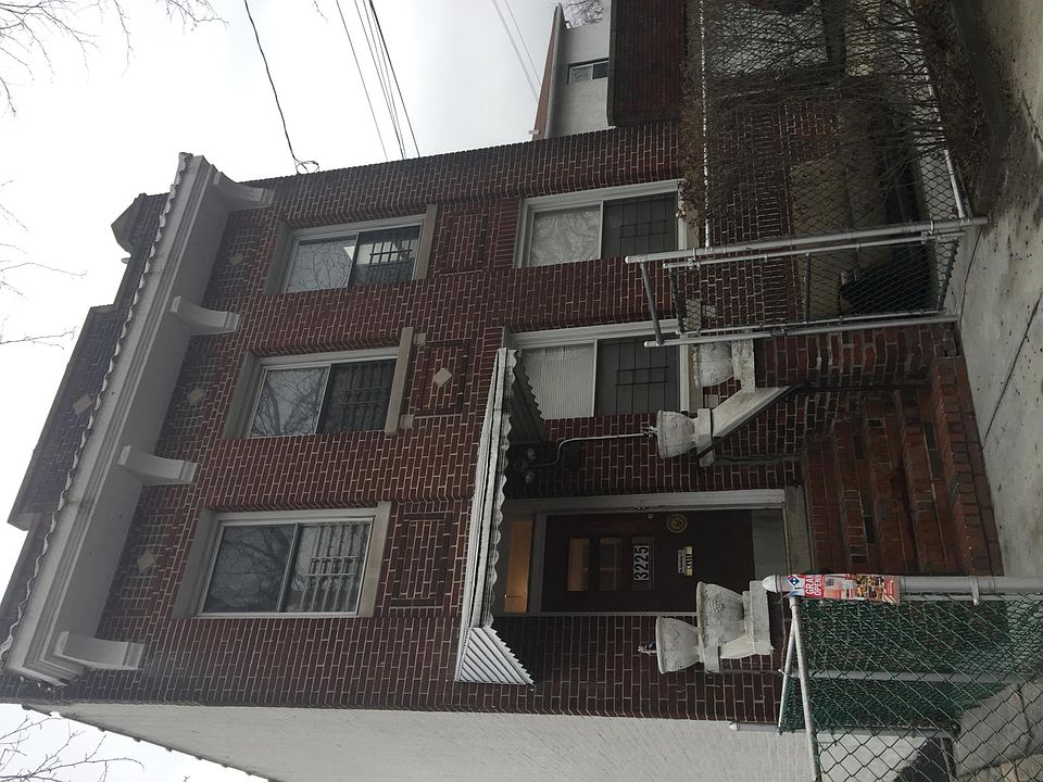 2nd image of 3225 Bronxwood Ave #2