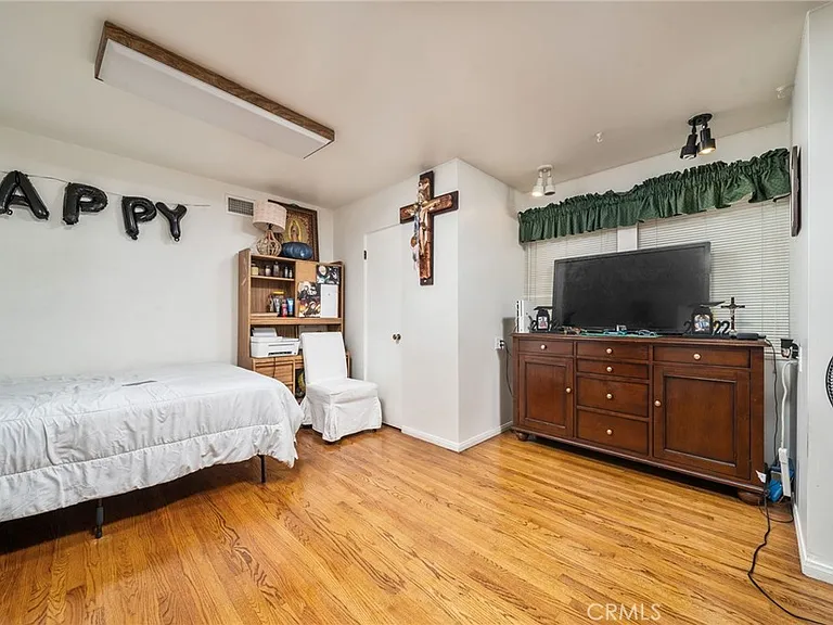5035 Carlingford Ave — Photo 21