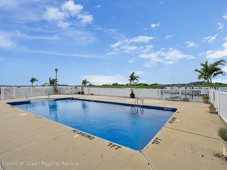 1340 Ocean Ave #62 — Photo 4