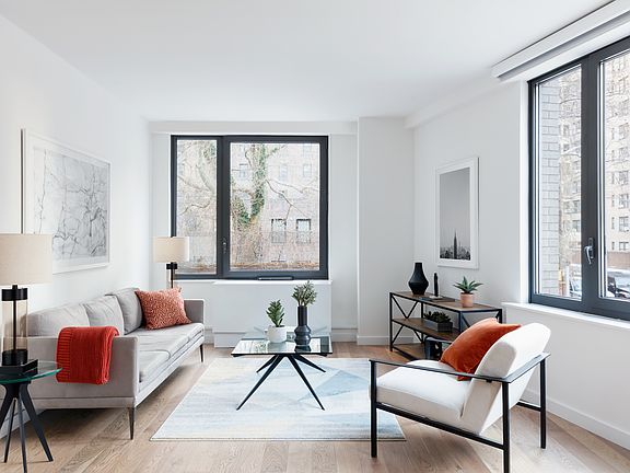 3rd image of 411 W 35th St APT 5L