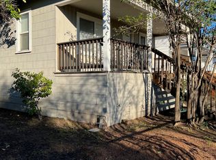 110 Roseville St, Roseville, CA 95678