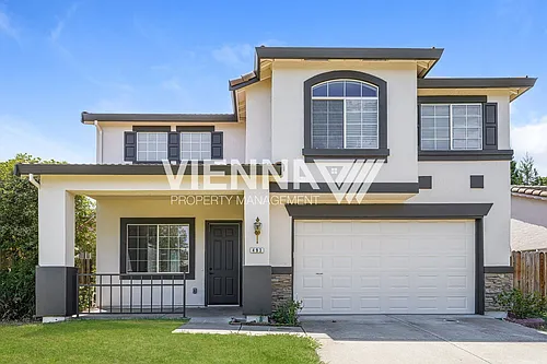493 Silverhorn Dr Photo 1