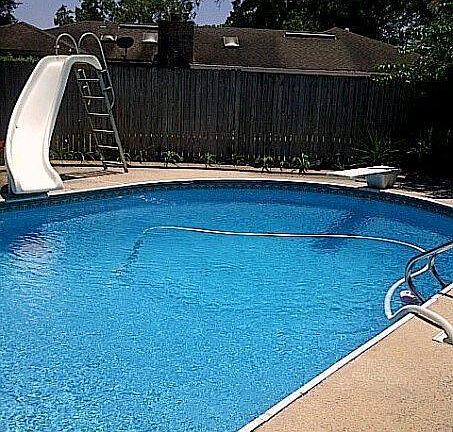 2nd image of 2041 Seven Oaks Ct