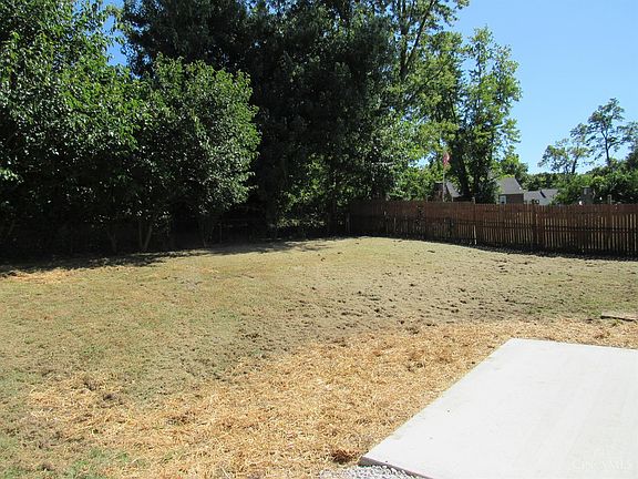 3rd image of 4412 Stockholm Ln