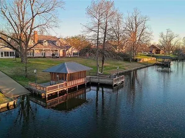 164 Melrose Bend Blvd, Natchez, LA 71456
