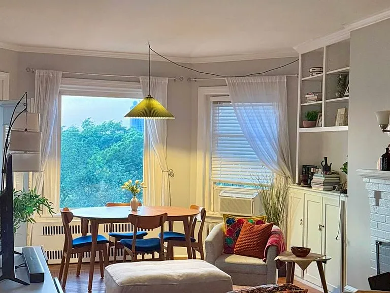 456 Beacon St #10 — Photo 1