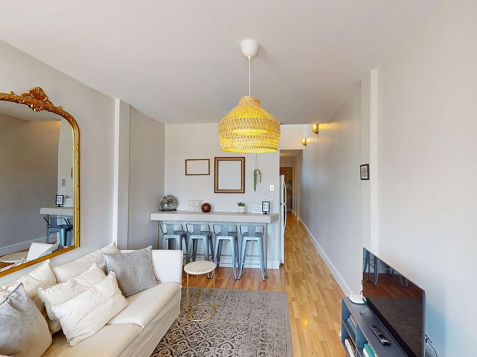1st image of 415 Humphreys St APT 6