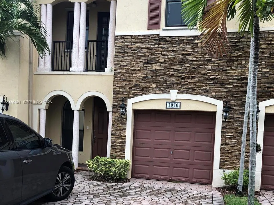 3050 NW 103rd Path