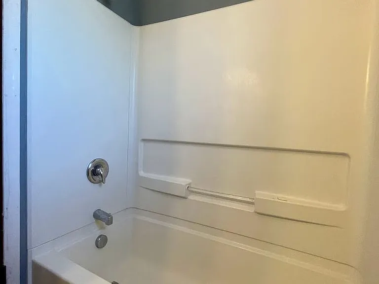 419 Austin Ave NW — Photo 17