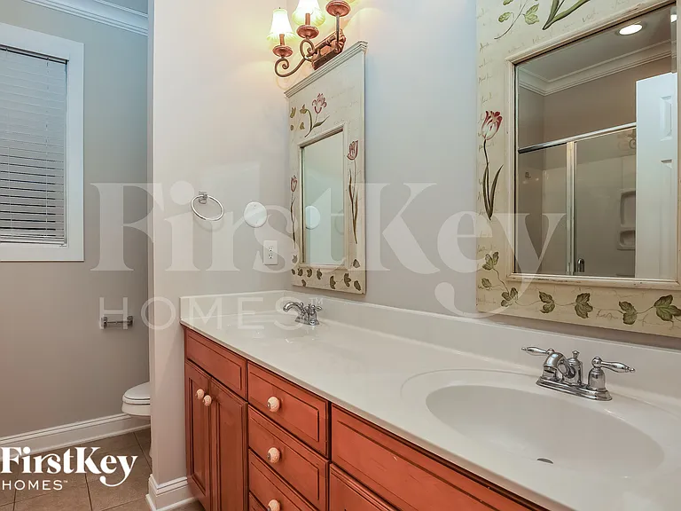 1081 Moss Grove Dr — Photo 13