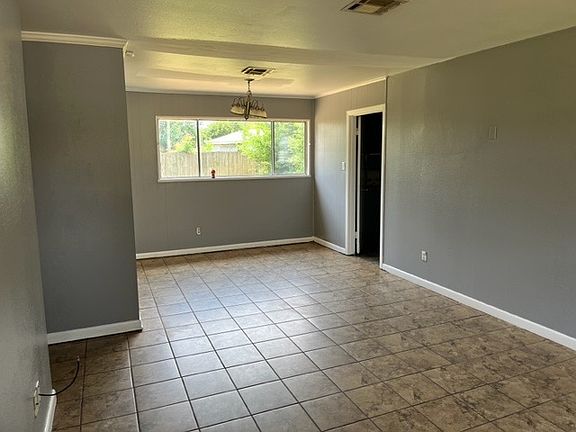 2nd image of 3432 Horseshoe Trl