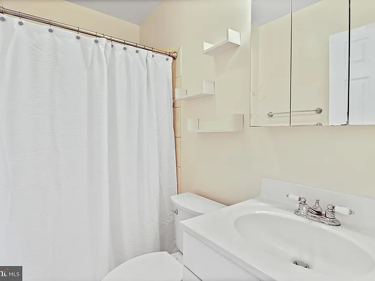 9553 Cherry Oak Ct — Photo 33