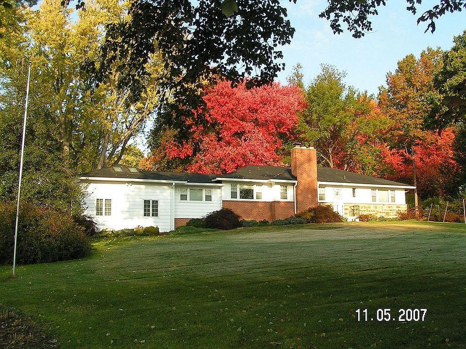 FALL ON LAYHILL ROAD