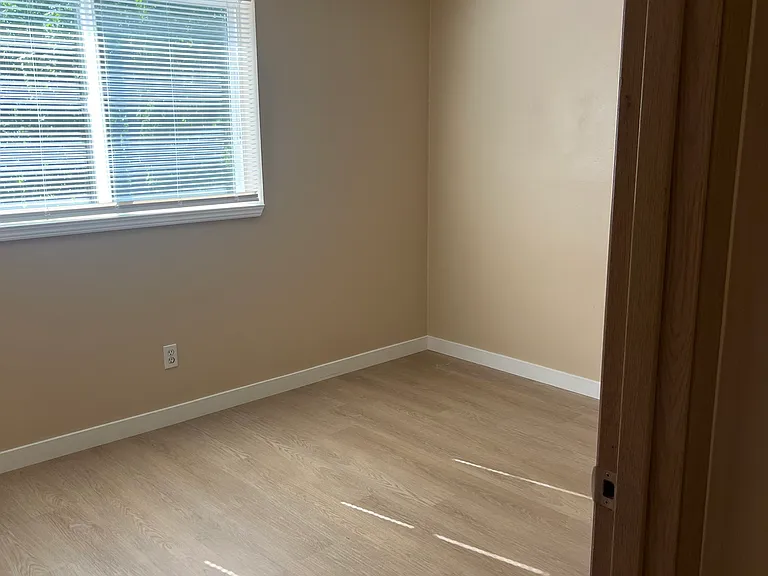 Upstairs bedroom 3