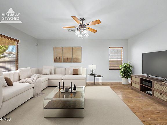 5th image of 17468 W CROCUS Drive