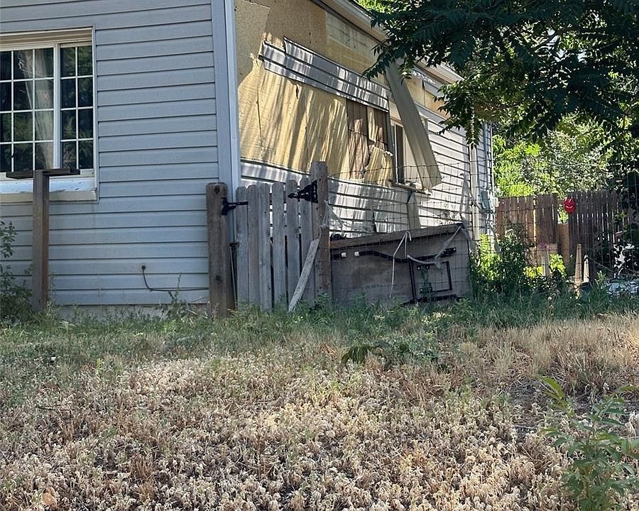 2nd image of 3848 N Cook Street