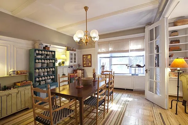 Sold by Stribling | media 1