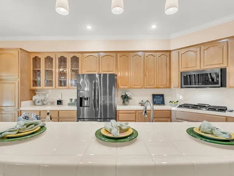 1281 Lorden Ct — Photo 16