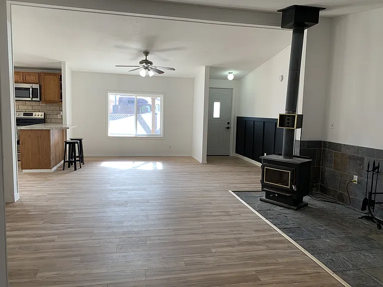 3335 Fort Sanders Rd — Photo 2