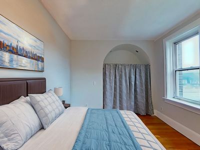 178 Brighton Ave APT 4, Allston, MA, 02134
