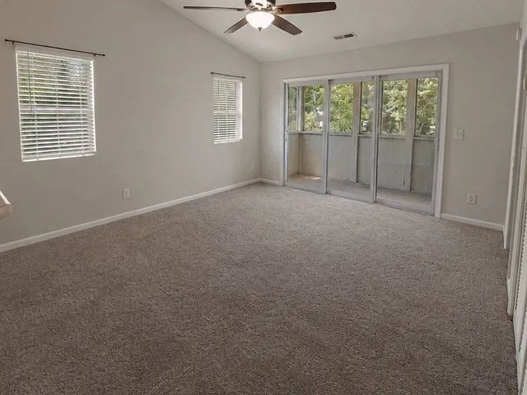 1280 White Tree Ln #B — Photo 9