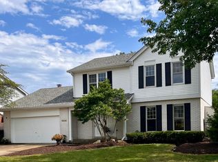 1509 Richards Ave, Downers Grove, IL 60516