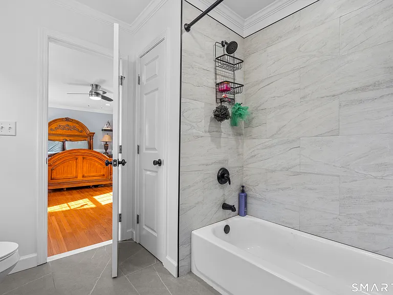 21 Hinman St #2 — Photo 6