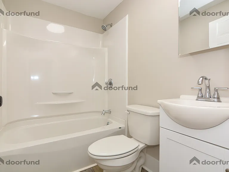 377 Union Ave #9 — Photo 7