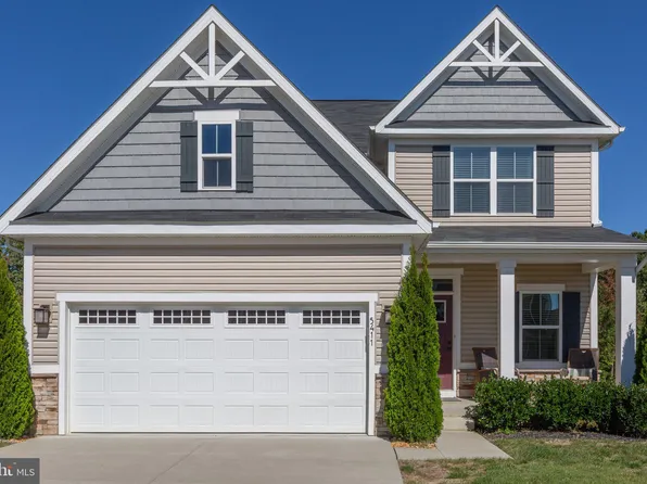 5411 Ivy Hill Dr, Fredericksburg, VA 22407