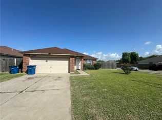 1026 Sacramento Dr, Portland, TX 78374