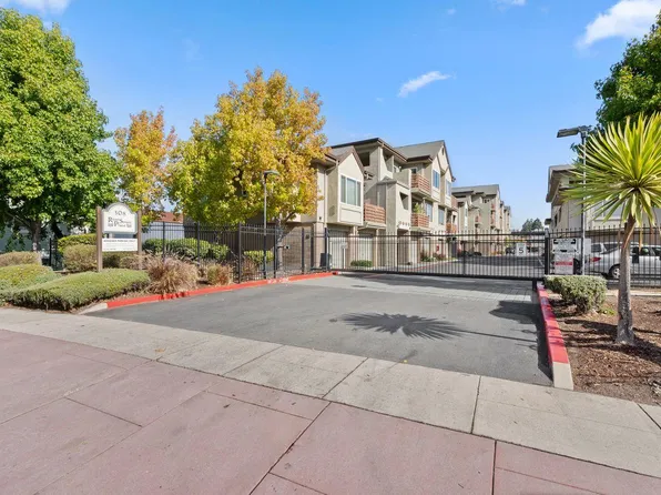 308 River St Unit B23, Santa Cruz, CA 95060