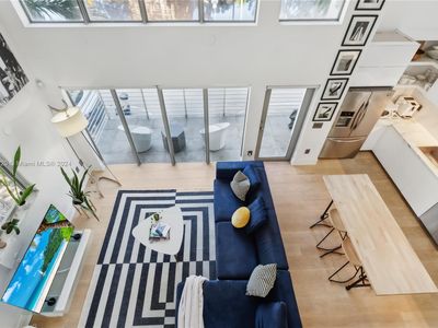 900 4th St APT 3, Miami Beach, FL, 33139