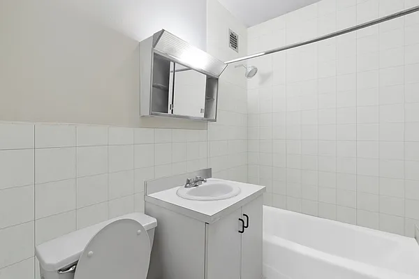 Rented by Elegran | media 7