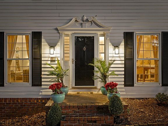 5th image of 5404 Sky Valley Dr
