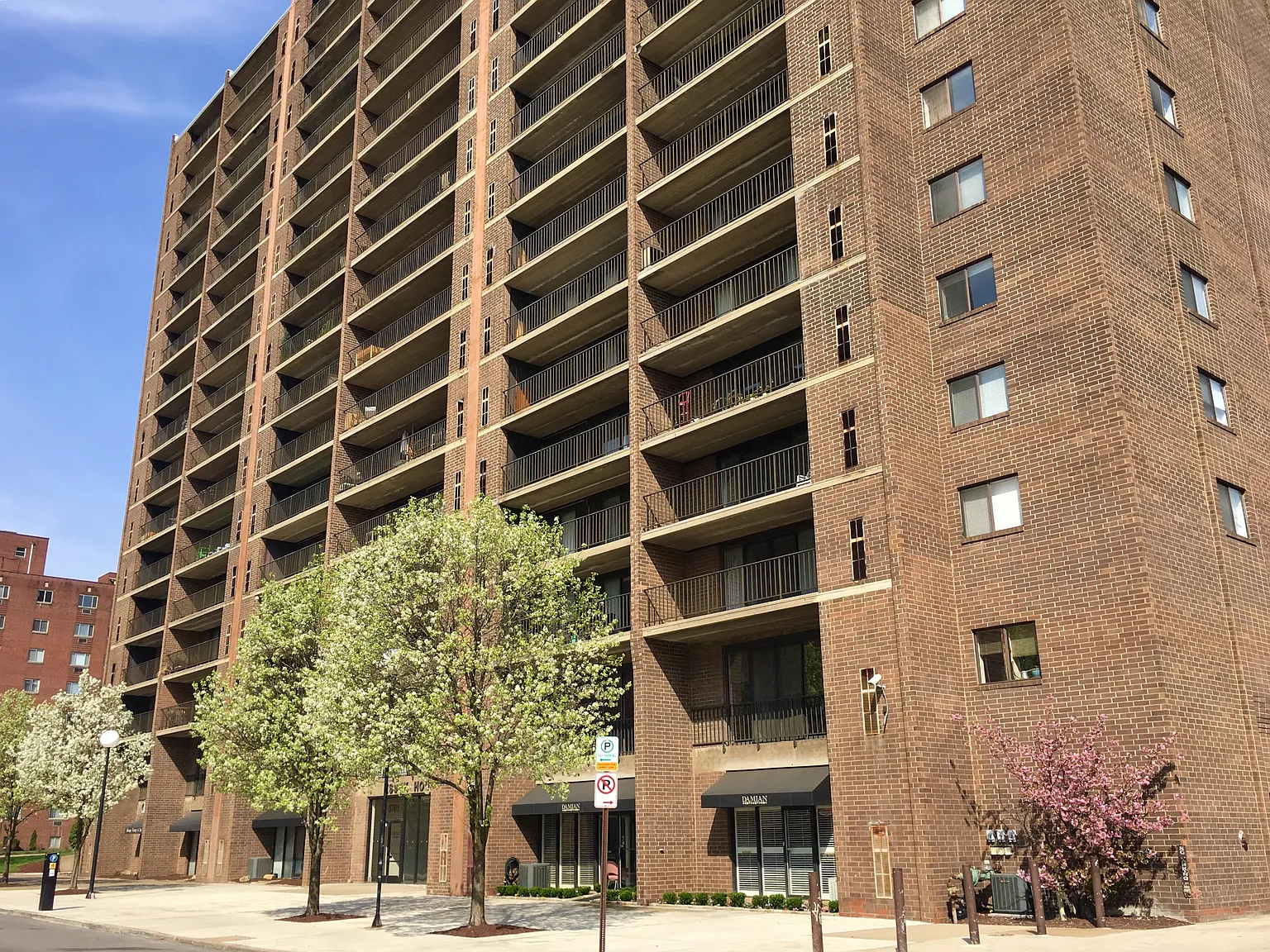 Essex House — Photo 1